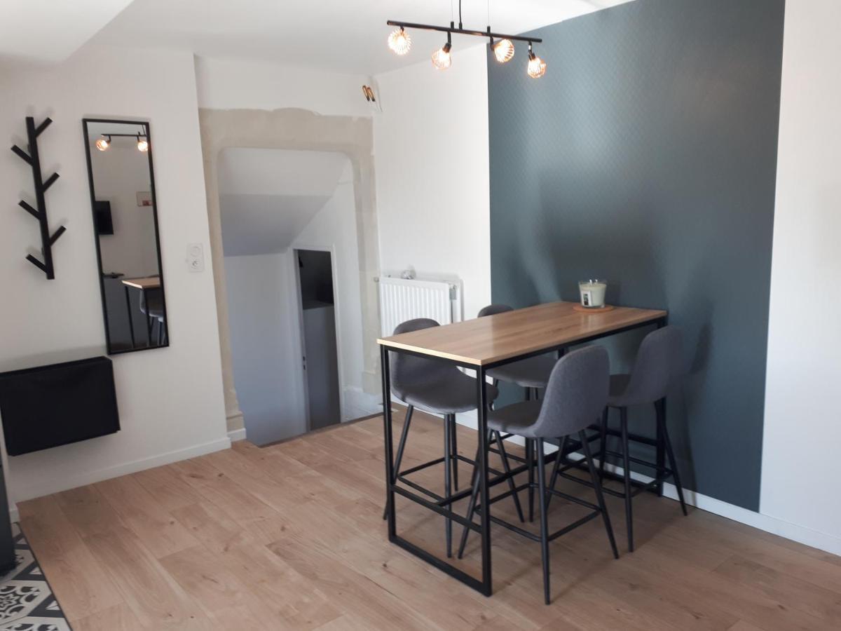 Appartement Pierres De Loire- Linge Inclus -1Er Etage La Bohalle Exteriér fotografie
